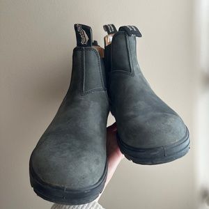 Blundstone Chelsea Boots - Rustic Black